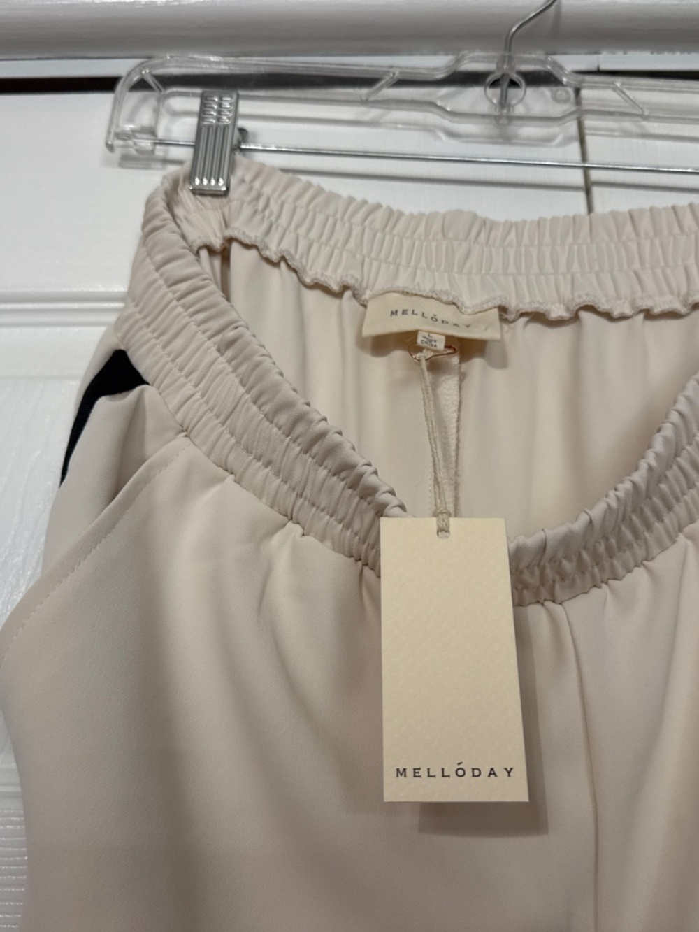 Cream track style pants - Picture 4 of 4